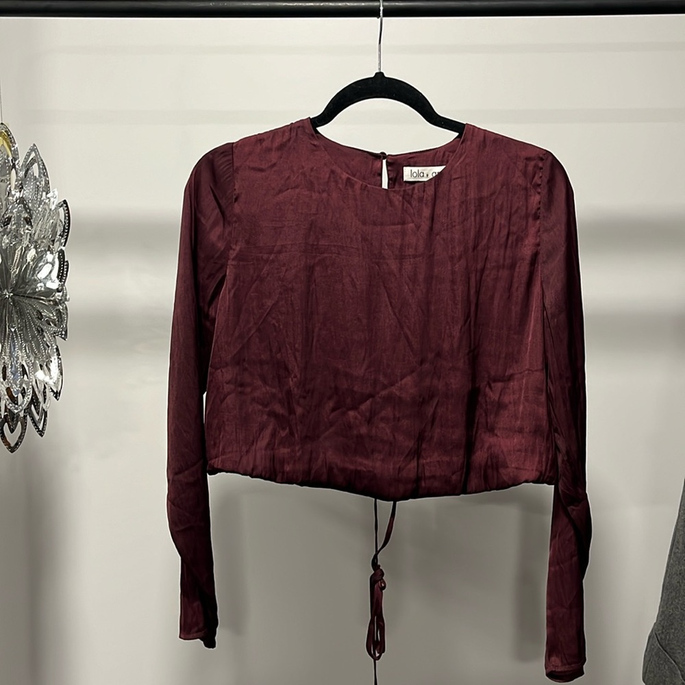 LOLA GRACE burgundy top, size XS, new with tag.